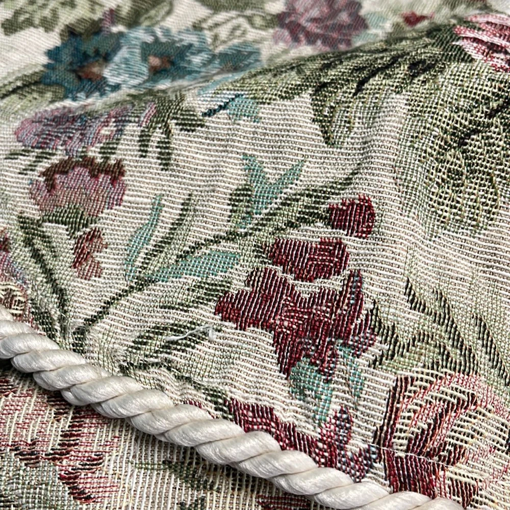 ONE FLORAL WOVEN JACQUARD SCALLOPED VALANCE 53” LONG DISPLAYED ON A 32” WINDOW